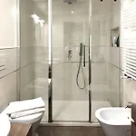 Luxury Retreat- Colosseum *
